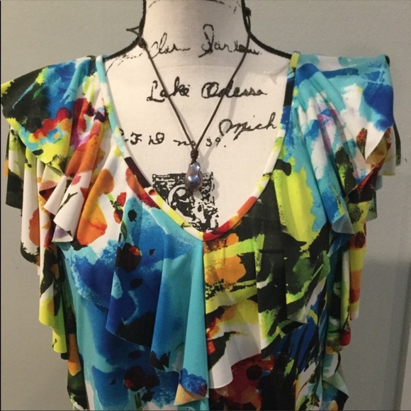 Maggy London Dresses & Skirts - Maggy of London ruffled dress